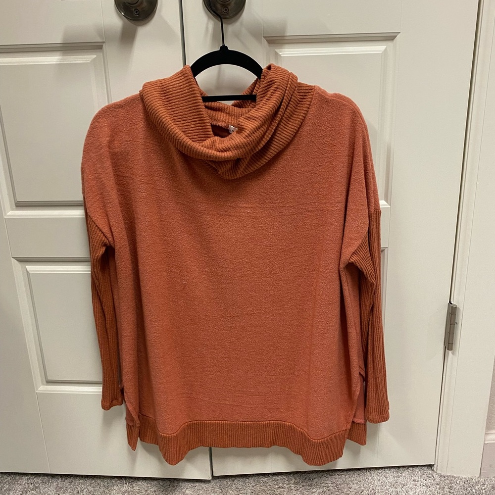 NWOT Red Dress Boutique sweater